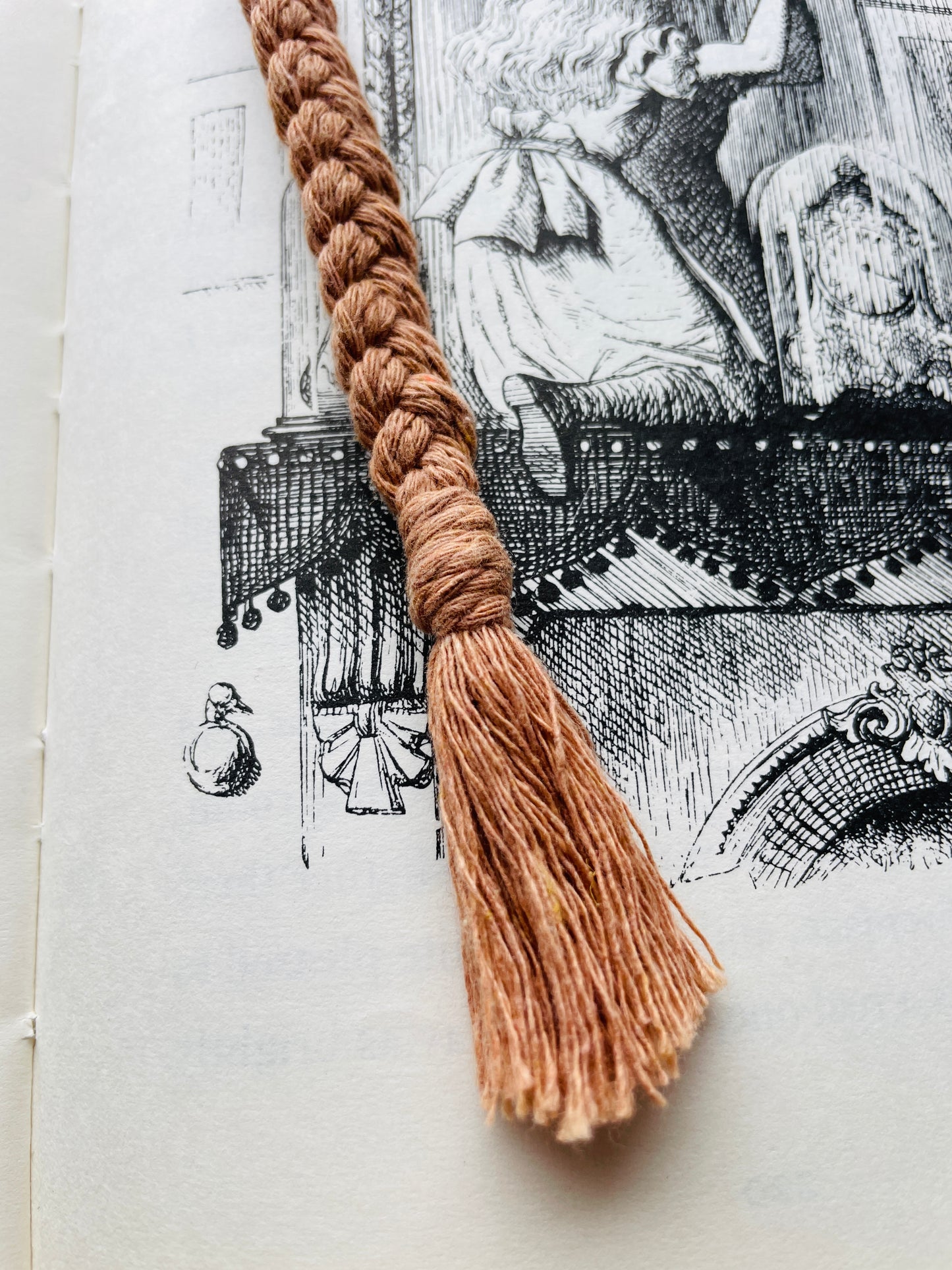 Macramé Bookmark · Dusty Rose · Dusty Brown Beads · 10.5"
