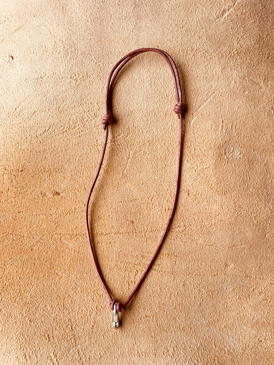 Ring Keeper · Leather (3mm) · Distressed Umber  · Carabiner (sm) · Silver