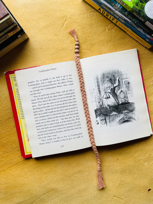 Macramé Bookmark · Dusty Rose · Dusty Brown Beads · 10.5"
