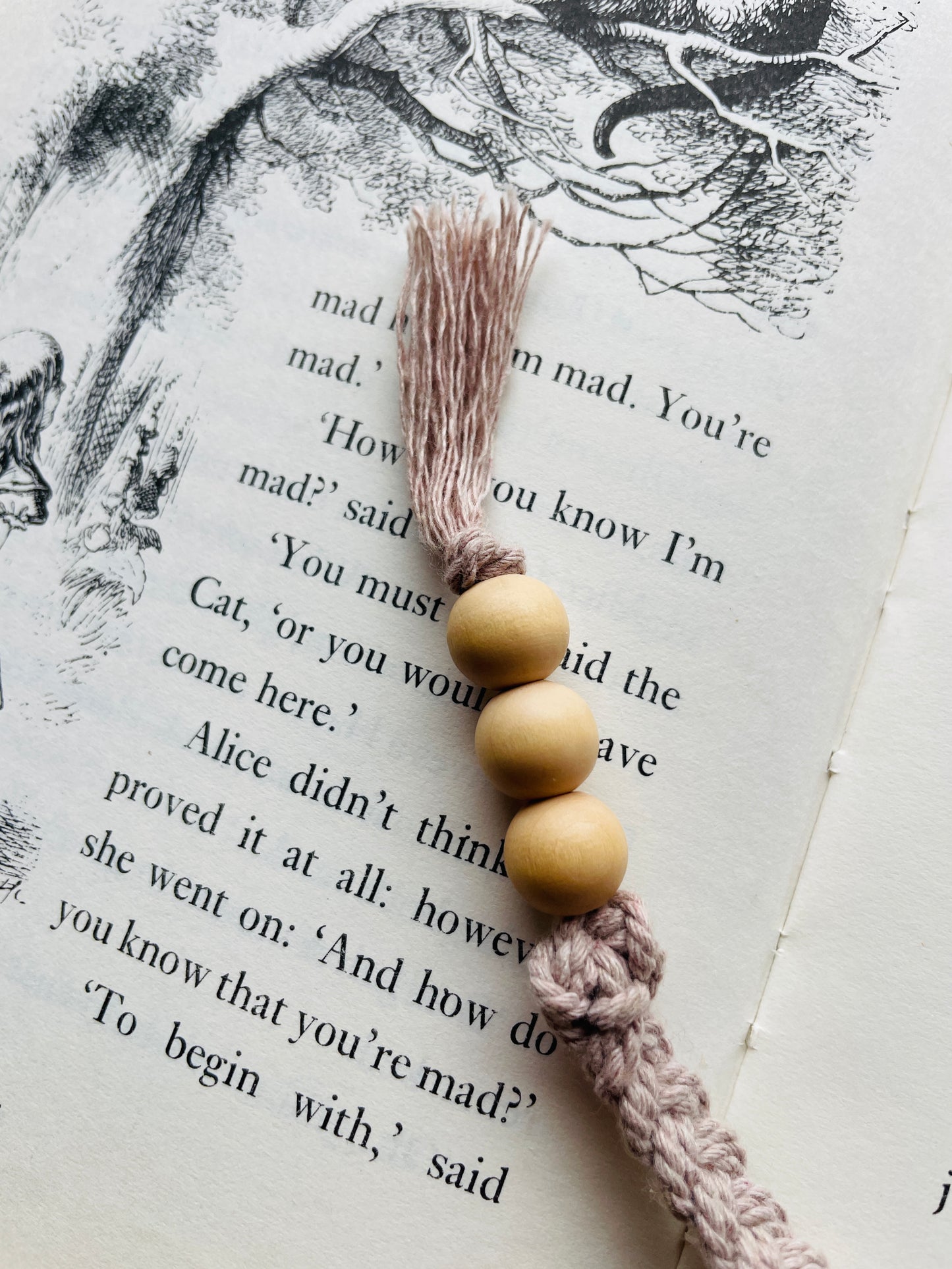 Macramé Bookmark · Pale Purple · Light Wood Beads · 10.5"