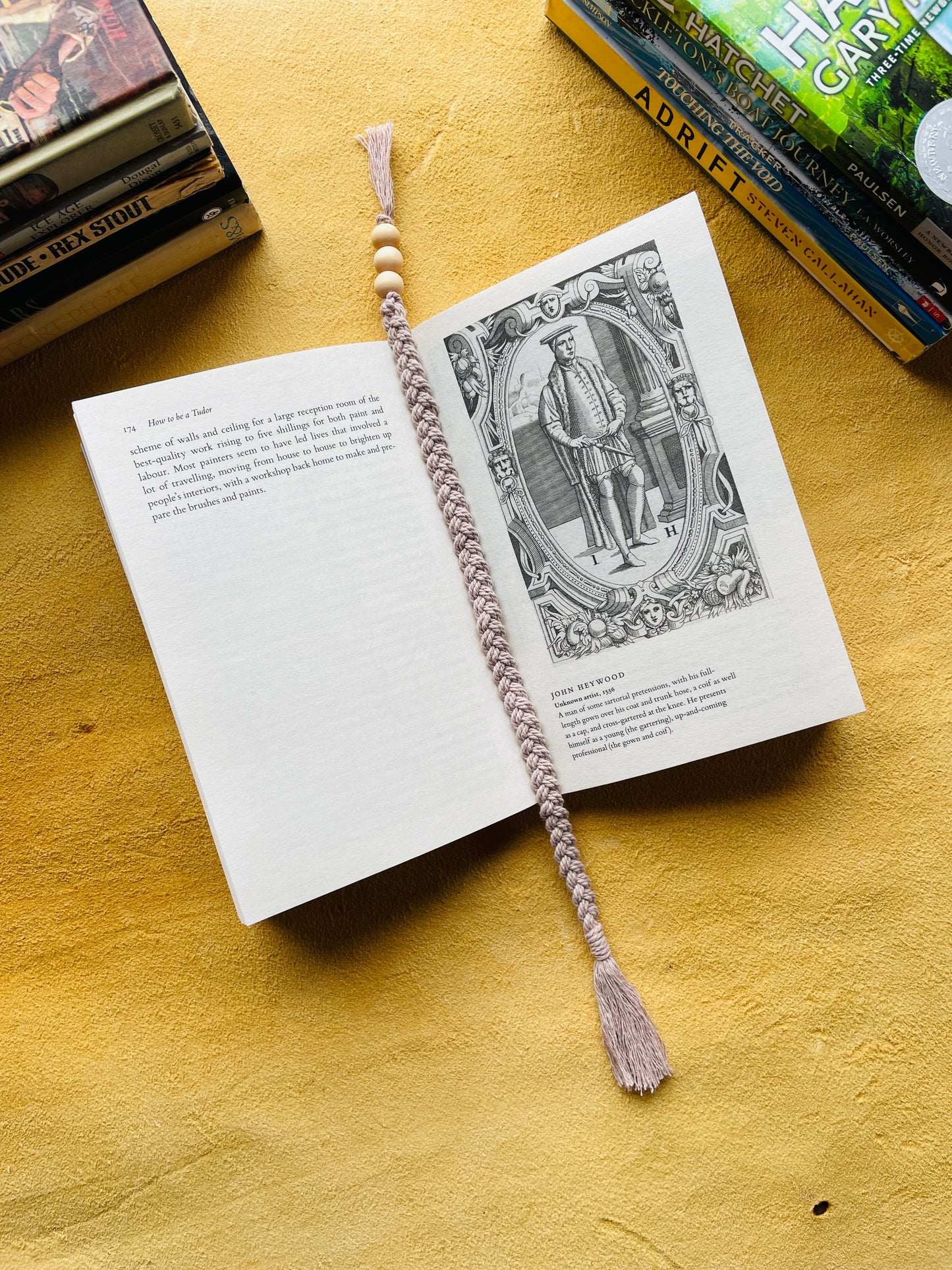 Macramé Bookmark · Pale Purple · Light Wood Beads · 11"