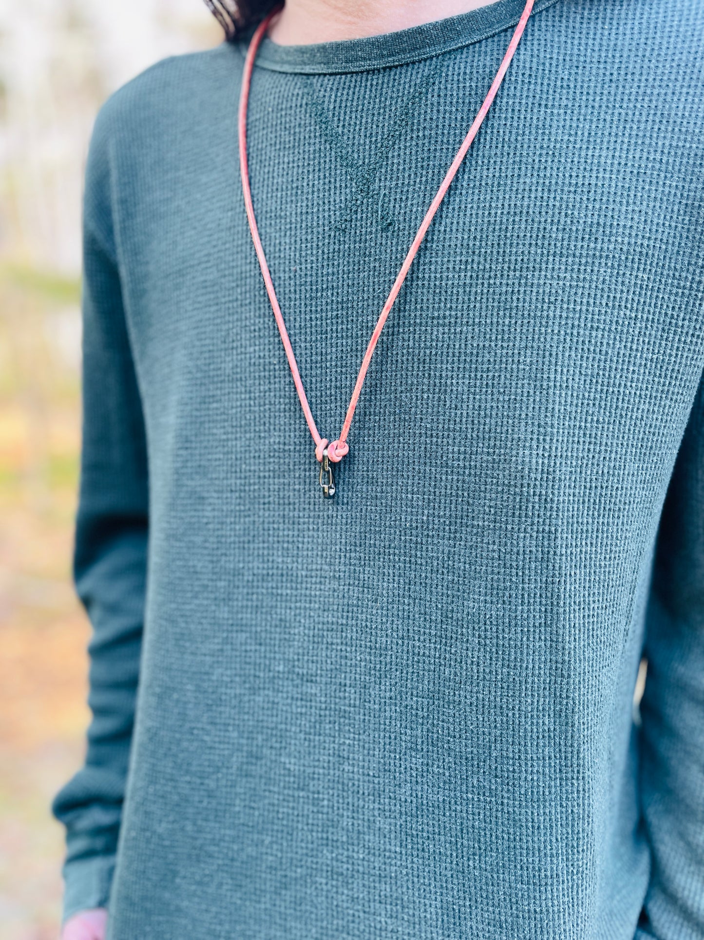 Ring Keeper · Leather (3mm) · Distressed Umber  · Carabiner (sm) · Gunmetal black