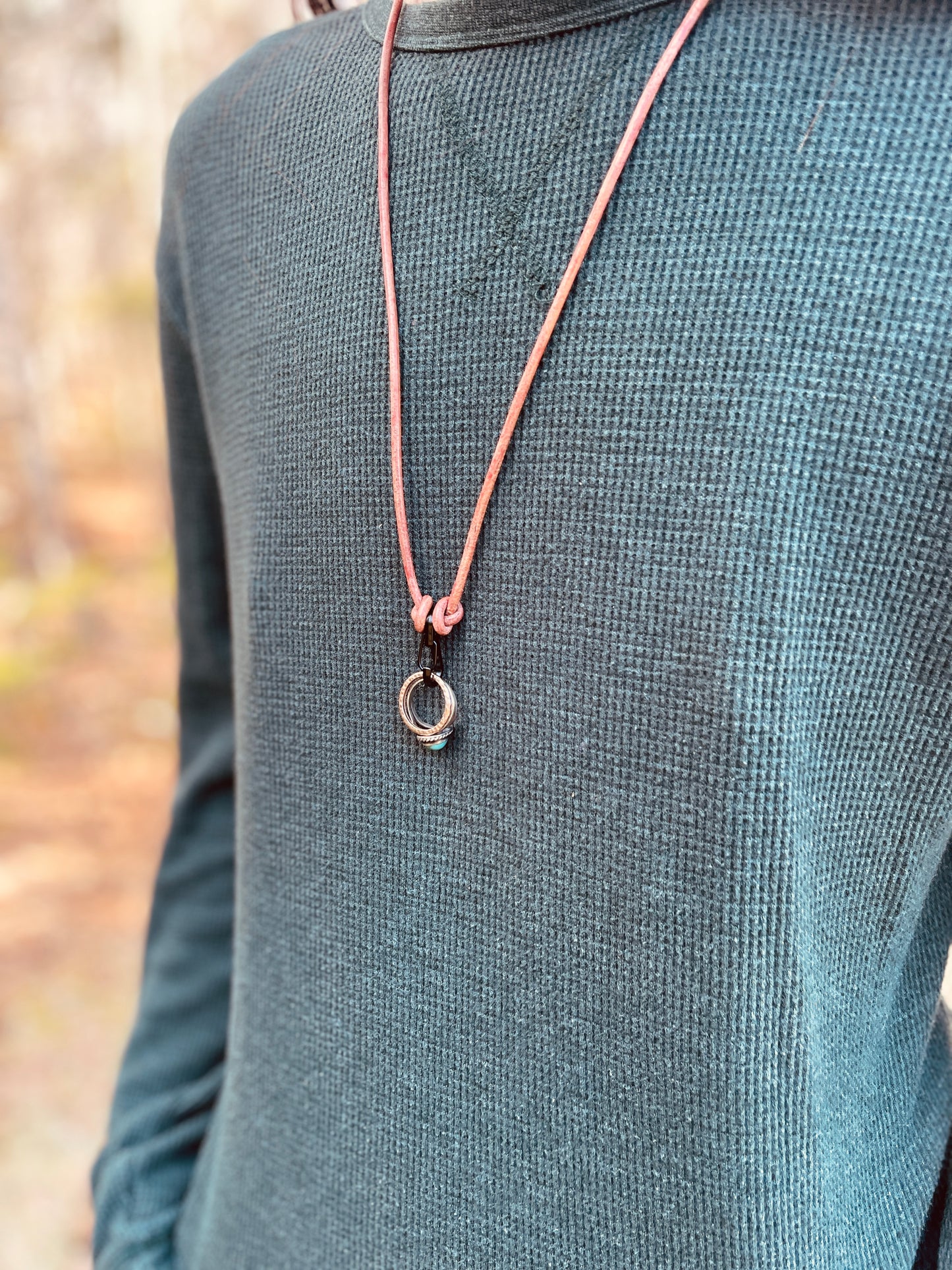 Ring Keeper · Leather (3mm) · Distressed Umber  · Carabiner (sm) · Black