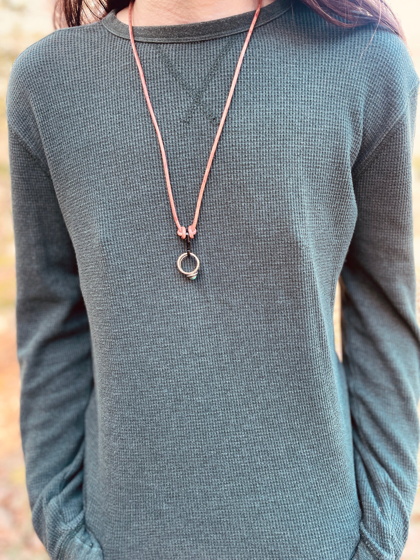 Ring Keeper · Leather (3mm) · Distressed Umber  · Carabiner (sm) · Black