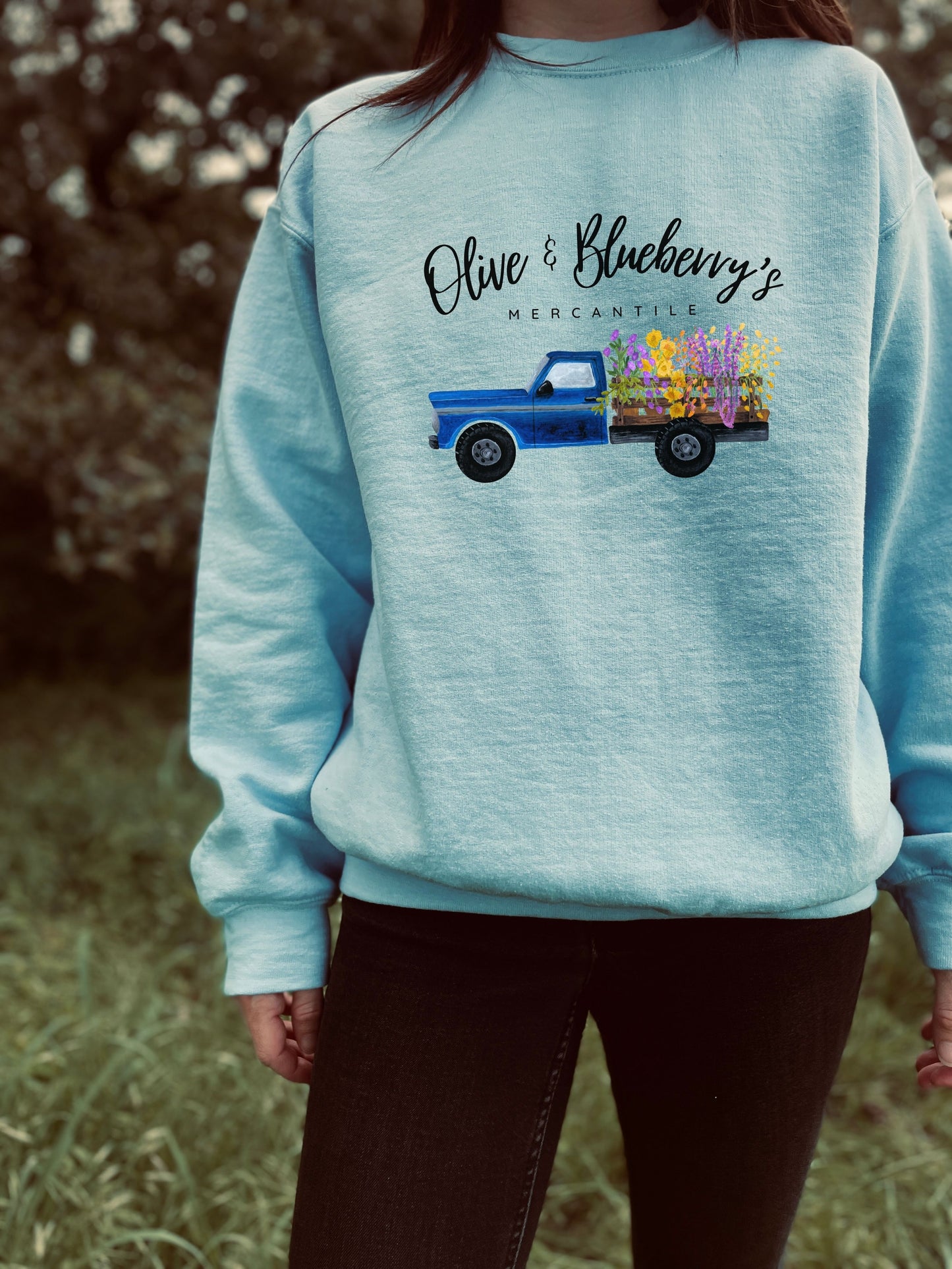 Logo Sweatshirt: Olive